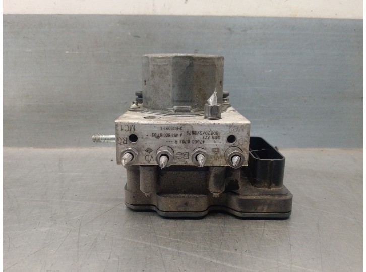 Recambio de abs para smart fortwo coupe 0.9 turbo cat referencia OEM IAM A4539009702 476606764R BOSCH