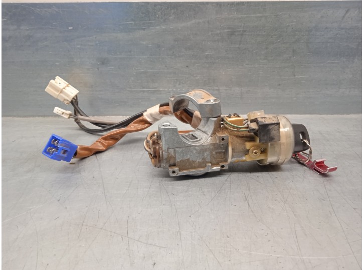 Replacement ignition switch for Subaru Forester S11 (SG) 2.0 OEM IAM reference 882158A000 