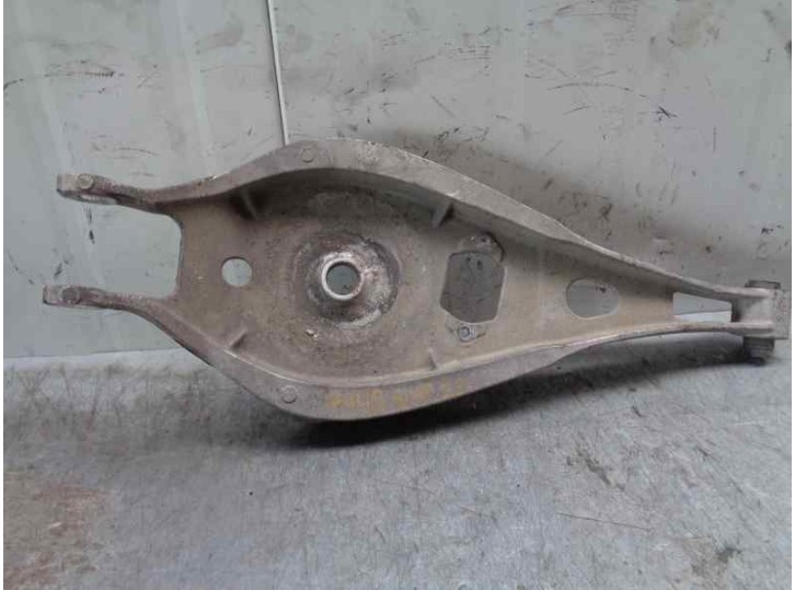 Recambio de brazo suspension superior trasero izquierdo para bmw serie 3 coupe (e46) 2.2 24v cat referencia OEM IAM 