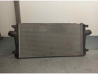 Replacement intercooler for Chevrolet Cruze 2.0 Diesel cat OEM IAM reference 13267647 1302133 