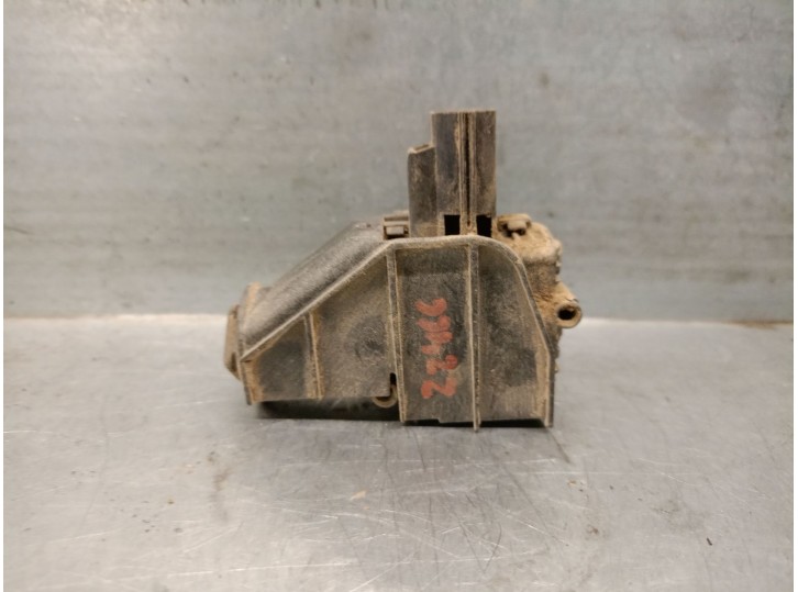 Recambio de motor tapa deposito combustible para ford ranger (tke) 2.2 tdci referencia OEM IAM AB3921220A20AB 