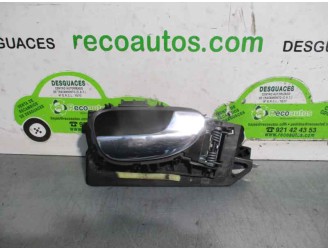 Replacement front right interior door handle for Peugeot 307 Break/SW (S2) 1.6 16V CAT OEM IAM reference 9643604477 