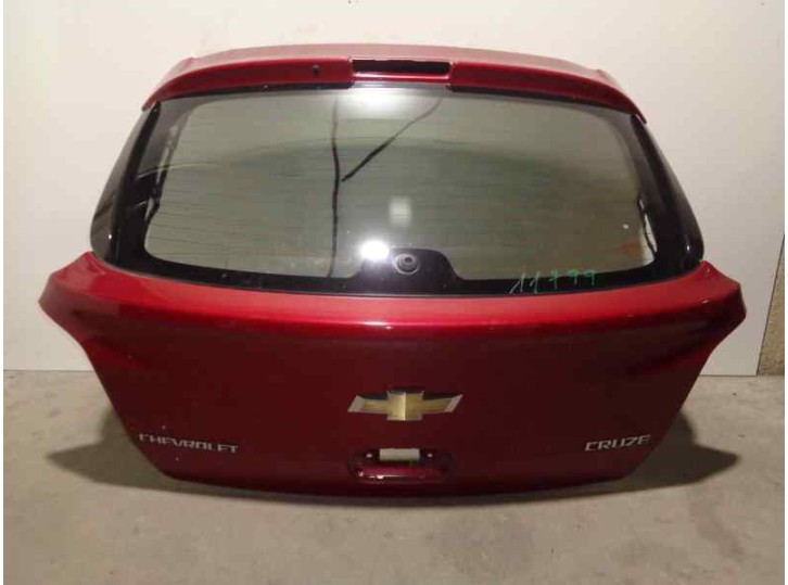 Recambio de porton trasero para chevrolet cruze 2.0 diesel cat referencia OEM IAM GRANATE 5 PUERTAS
