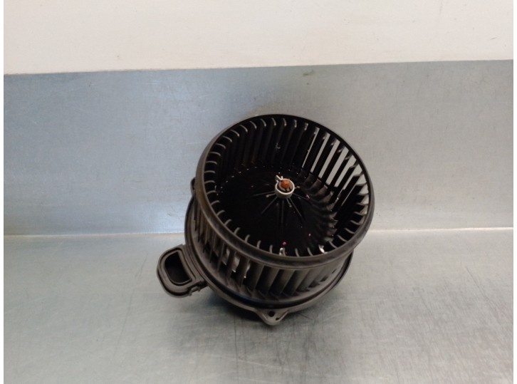 Recambio de motor calefaccion para hyundai kona 1.0 tgdi cat referencia OEM IAM 97113H8000 97113H8000 