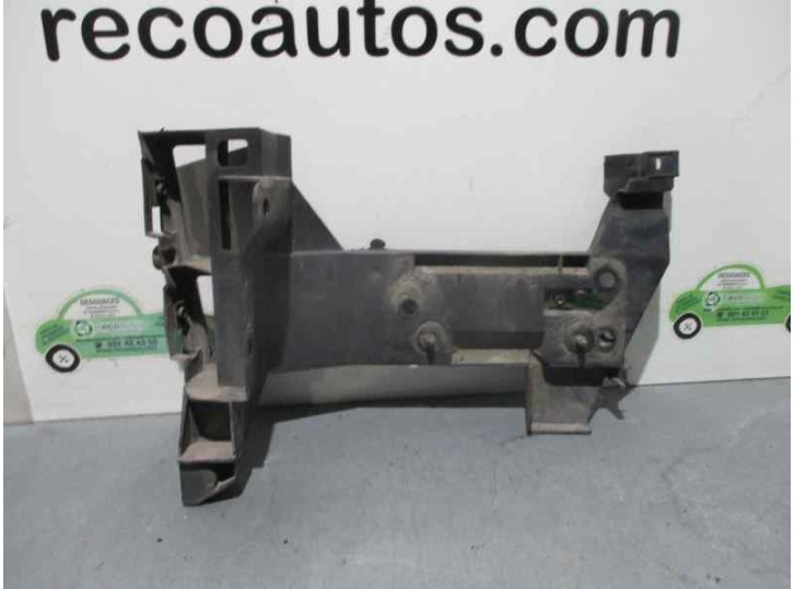 Recambio de paragolpes trasero para renault master desde ´98 2.5 diesel referencia OEM IAM 