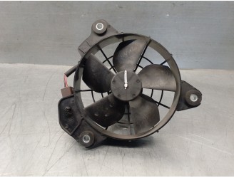 Recambio de electroventilador para smart fortwo coupe 0.9 turbo cat referencia OEM IAM 8240708 8240708 