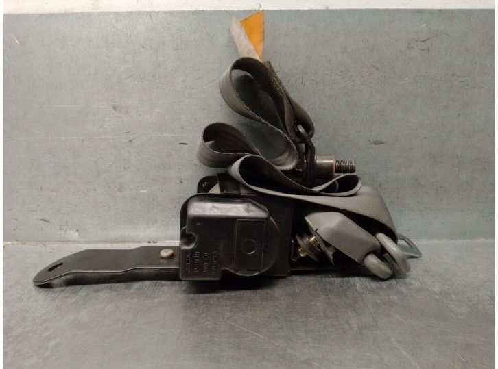Recambio de cinturon seguridad delantero derecho para kia pride station wagon 1.3 referencia OEM IAM KK15357630E04 0420087 