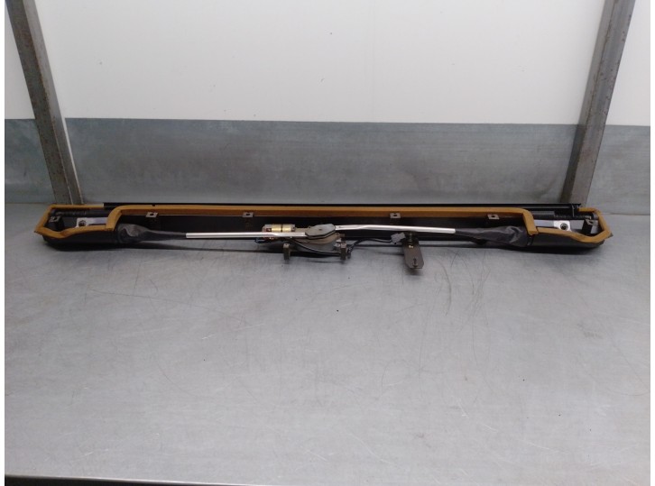 Recambio de cortina trasera electrica para audi a8 (d2) 4.2 v8 32v referencia OEM IAM 4D0861325C 4D0861329B 