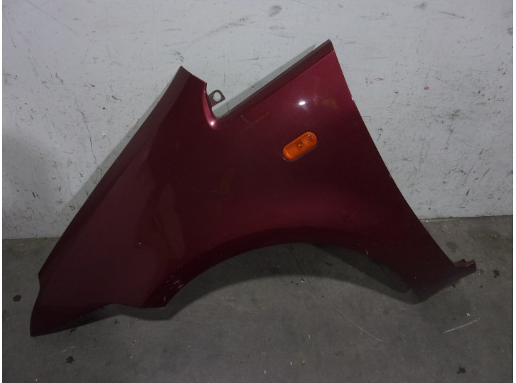 Recambio de aleta delantera izquierda para ford focus c-max (cap) 1.6 tdci cat referencia OEM IAM 1474084 GRANATER 