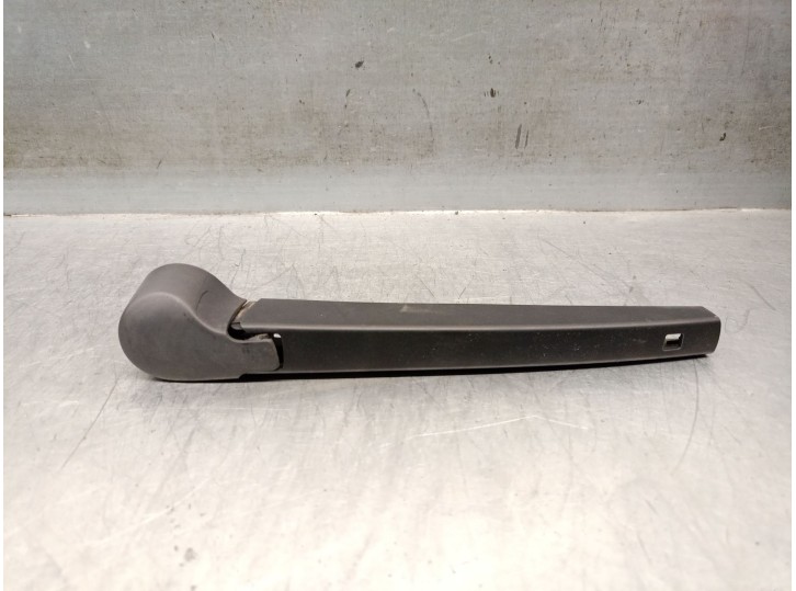Recambio de brazo limpia trasero para seat arona (kj7, kjp) 1.0 tsi referencia OEM IAM 6F9955704 2G0955707 