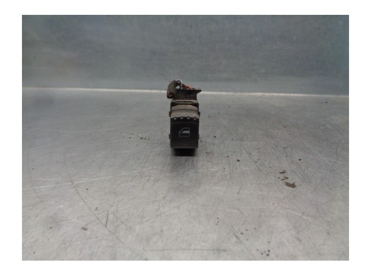 Recambio de mando elevalunas trasero izquierdo para seat toledo (1m2) 1.9 tdi referencia OEM IAM 1M0959855 