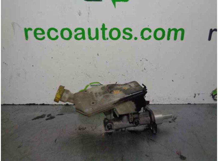Replacement brake master cylinder for Citroën C2 Furio OEM IAM reference 32067093 25419579 BOSCH