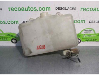 Replacement windshield washer reservoir for Suzuki Santana 1.3 47kW OEM IAM reference 