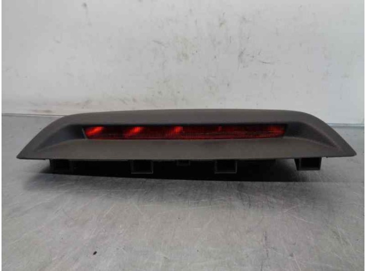 Recambio de luz central de freno para citroën c-elysée 1.6 16v cat (nfp / ec5m) referencia OEM IAM 9675807280 