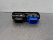 Replacement front right window regulator switch for Citroën C-Elysée 1.6 16V CAT (NFP / EC5M) OEM IAM reference 96756662ZD 9665