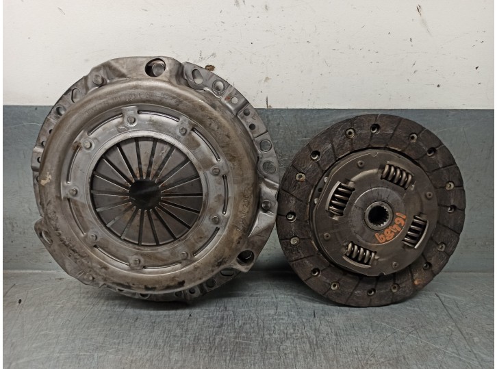 Recambio de kit embrague para citroën xantia berlina referencia OEM IAM 3082774101 3082774101 SACHS