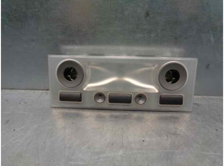 Recambio de luz interior para bmw serie 7 (e65/e66) 3.0 24v cat referencia OEM IAM 6962054 TRASERA 