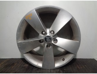 Recambio de llanta para skoda karoq (nu) 2.0 tdi referencia OEM IAM 57A601025F R177JX17H2ET45 