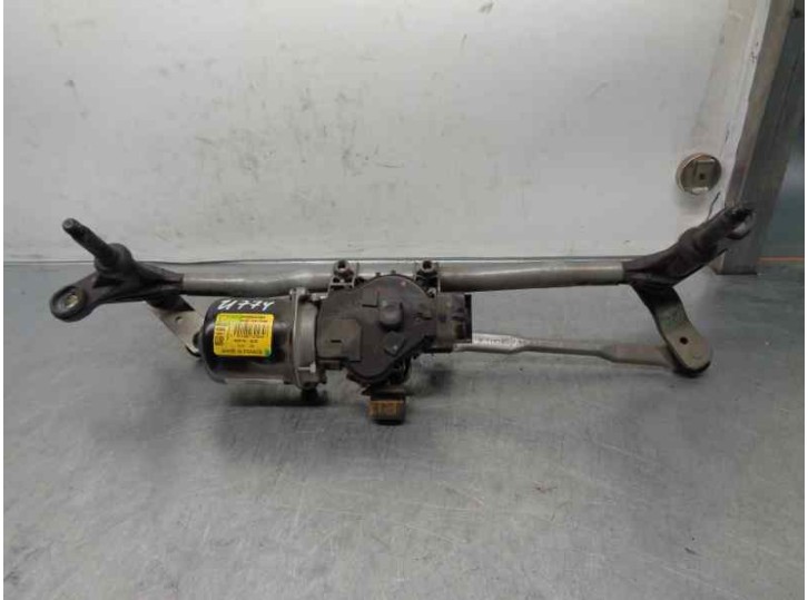 Replacement front wiper motor for Citroën C-Elysée 1.6 16V CAT (NFP / EC5M) OEM IAM reference 9675018280 