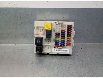 Replacement relay / fuse box for Ford Focus Turnier (CAK) 1.8 TDDi turbodiesel CAT OEM IAM reference 2M5T14A073AB 2M5T14A
