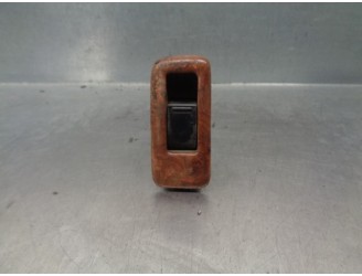 Replacement rear right window switch for Suzuki Vitara SE/SV (ET) 1.9 Turbodiesel OEM IAM reference 1497K 