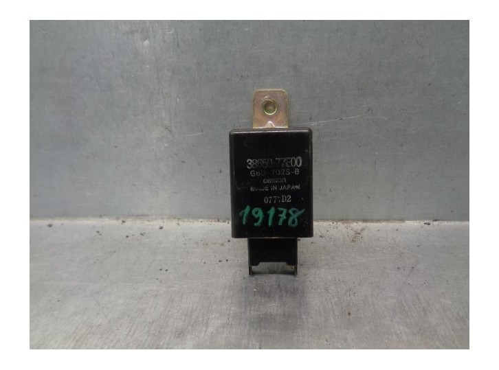 Recambio de rele para suzuki vitara se/sv (et) 1.9 turbodiesel referencia OEM IAM 3865077E00  