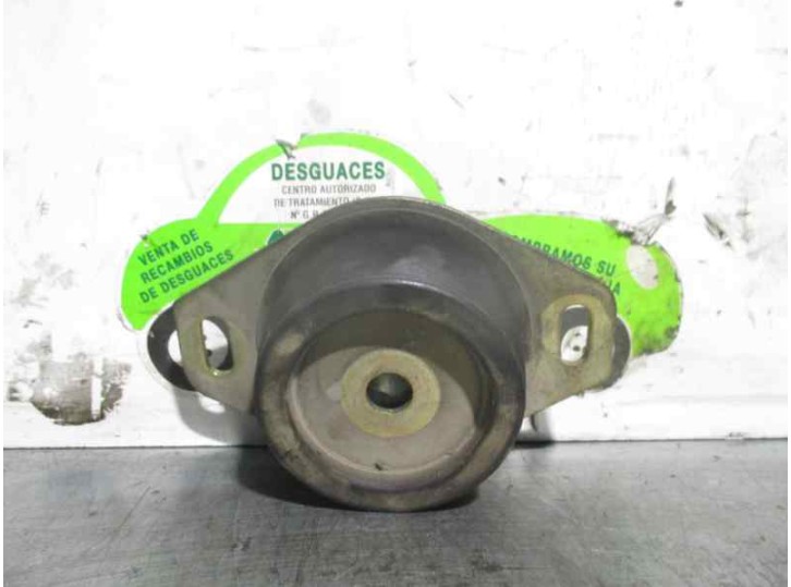 Recambio de soporte motor izquierdo para peugeot 405 berlina embassy d referencia OEM IAM 
