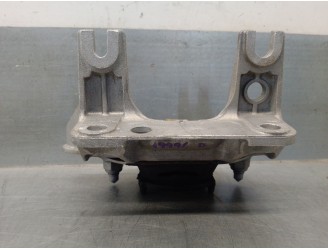 Recambio de soporte motor derecho para smart fortwo coupe 0.9 turbo cat referencia OEM IAM A4532400009 A4532400009 