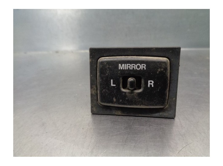 Recambio de mando retrovisor para suzuki vitara se/sv (et) 1.9 turbodiesel referencia OEM IAM 3795060E01 