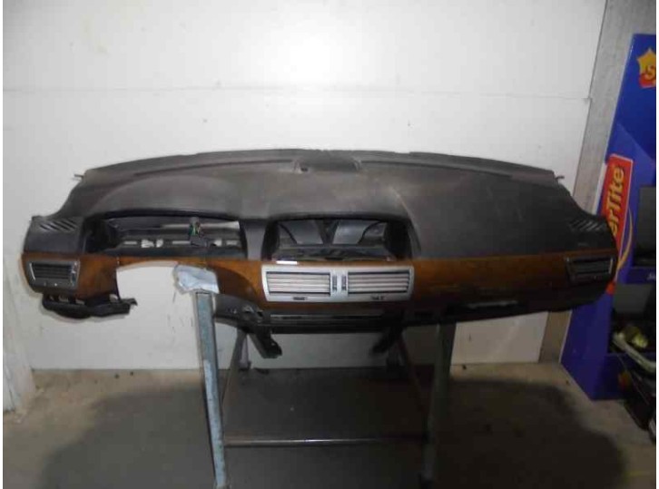 Recambio de salpicadero para bmw serie 7 (e65/e66) 3.0 24v cat referencia OEM IAM 51457145820 NEGRO 