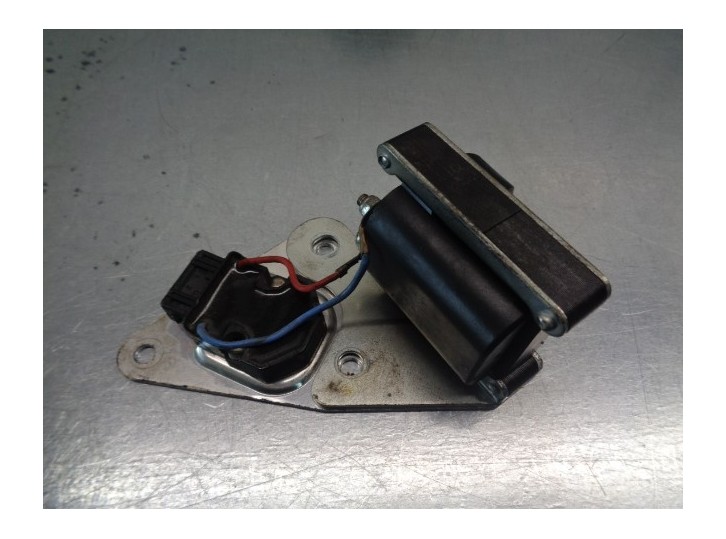 Recambio de bobina encendido para volvo s70 berlina 2.5 cat referencia OEM IAM 880100 