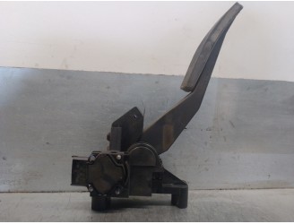 Recambio de potenciometro pedal para opel astra g berlina 2.0 dti referencia OEM IAM 09128851 0281002278 BOSCH