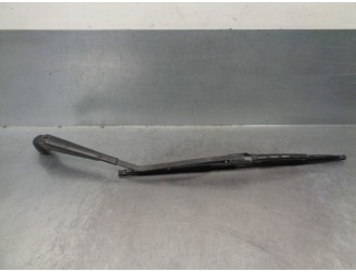 Replacement rear wiper arm for Suzuki Vitara SE/SV (ET) 1.9 Turbodiesel OEM IAM reference 3882161A00 