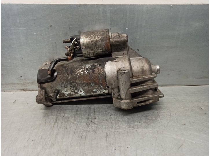 Recambio de motor arranque para mazda 3 berlina (bk) 1.6 cd diesel cat referencia OEM IAM Y60118400B  