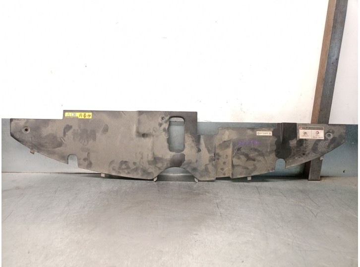 Recambio de panel frontal para citroën c4 picasso ii 1.2 thp 130 referencia OEM IAM 9676038577 96760385XT 