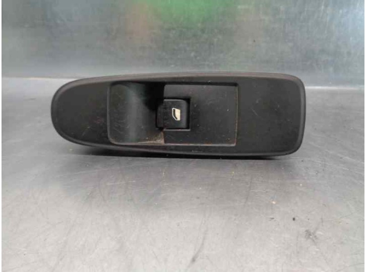 Recambio de mando elevalunas delantero derecho para citroën c4 grand picasso 1.6 16v hdi fap referencia OEM IAM 96639377ZD 