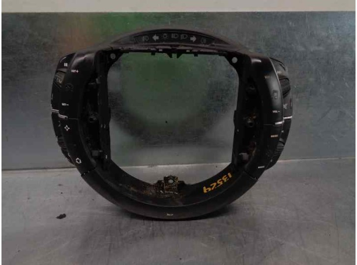 Recambio de mando volante para citroën c4 grand picasso 1.6 16v hdi fap referencia OEM IAM 96624939ZD 