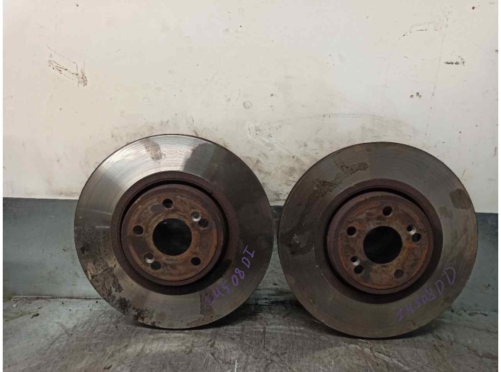Replacement front brake disc for Renault Vel Satis (BJ0) 2.2 dCi turbodiesel FAP CAT OEM IAM reference 8200570191 
