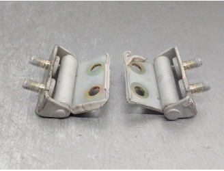 Recambio de bisagra porton para mazda mx-3 (ec) 1.6 16v cat referencia OEM IAM EA0162210C EA0162210C 