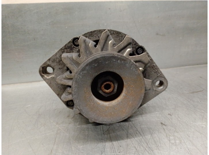 Recambio de alternador para iveco eurocargo 5.9 diesel referencia OEM IAM AAK1110 ISKRA
