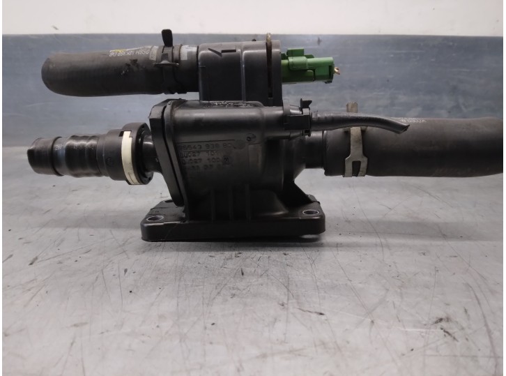 Recambio de termostato para ford fiesta (cbk) 1.4 tdci cat referencia OEM IAM 9654393880 