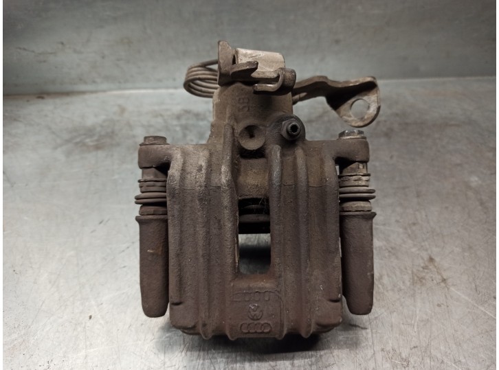 Recambio de pinza freno trasera derecha para skoda superb (3u4) 1.9 tdi referencia OEM IAM 8E0615424  