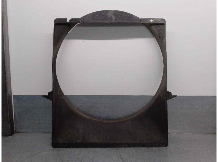 Recambio de calandra delantera de radiador para iveco eurocargo 5.9 diesel referencia OEM IAM 1003C811  