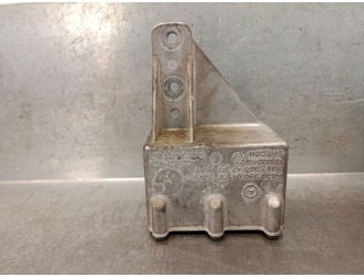 Recambio de soporte cambio para mercedes-benz clase v (w447) v 250 cdi / d (447.811, 447.813, 447.815) referencia OEM IAM A63935