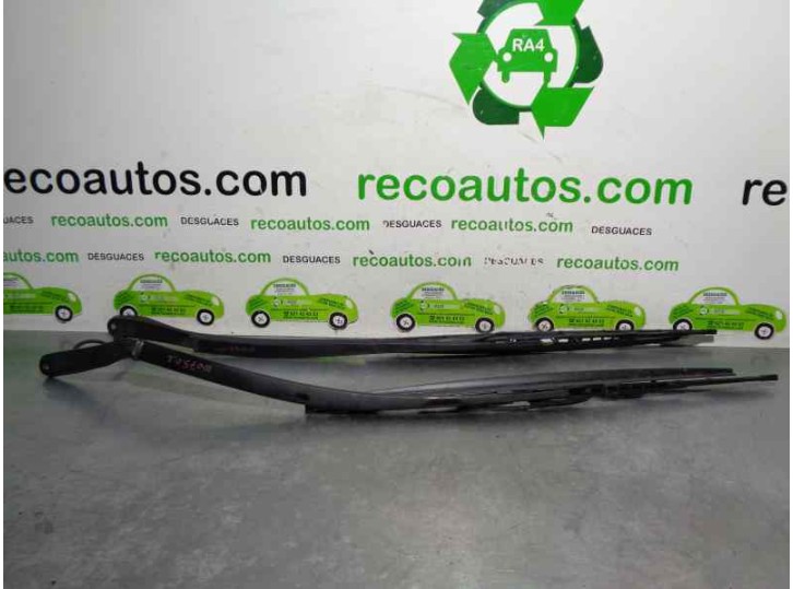 Recambio de brazo limpia delantero derecho para peugeot 807 st referencia OEM IAM 