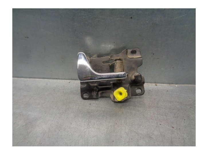 Recambio de maneta interior trasera derecha para mg serie 400 (xw) referencia OEM IAM 