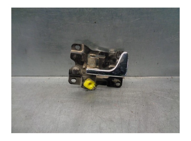 Recambio de maneta interior trasera izquierda para mg serie 400 (xw) referencia OEM IAM   