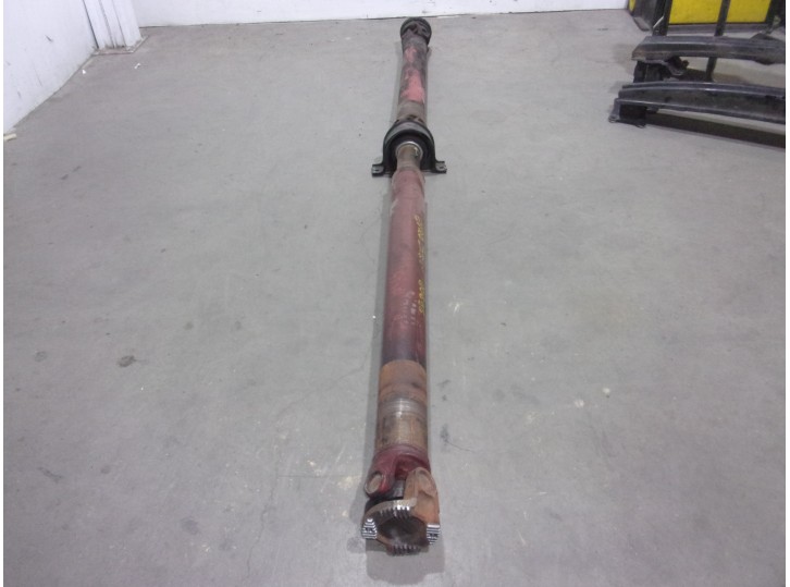 Recambio de transmision central para iveco eurocargo 5.9 diesel referencia OEM IAM 4721260  SUELO BURRA 2A