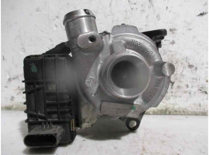 Recambio de turbocompresor para peugeot 407 coupe 2.7 hdi fap cat (uhz / dt17ted4) referencia OEM IAM 4U3Q6K682BJ 72334012 GARRE