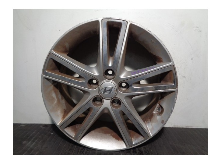 Recambio de llanta para hyundai i30cw 1.6 crdi cat referencia OEM IAM 529102L360 R177JX17-56 ALUMINIO 10P